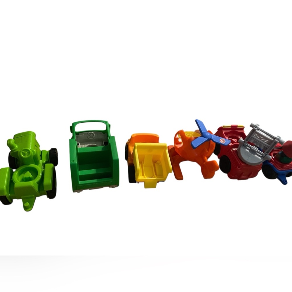 Fisher-Price‎ Little People Truck Lot EUC – Vehicles & Figures – Toddler - Picture 4 of 11